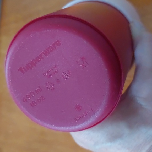 Lot Of 3 Tupperware Travel Mugs - Picture 3 of 4